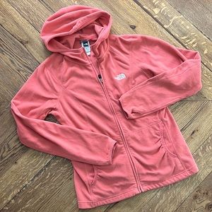 ✨SOLD✨Cozy North Face Zip Up Fleece
